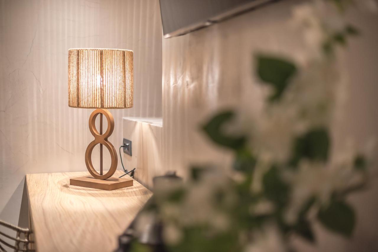 Apollonos 28 Luxury Suites أثينا المظهر الخارجي الصورة