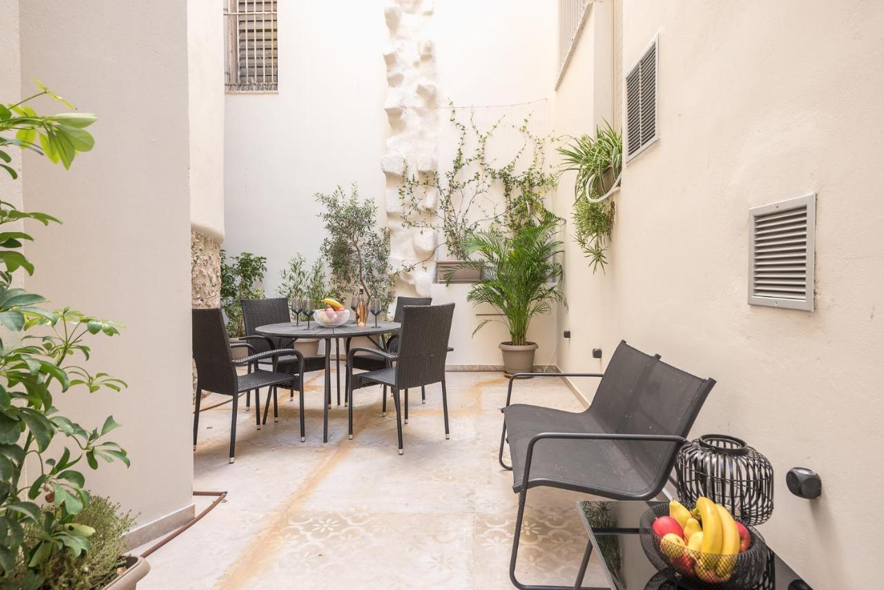 Apollonos 28 Luxury Suites أثينا المظهر الخارجي الصورة